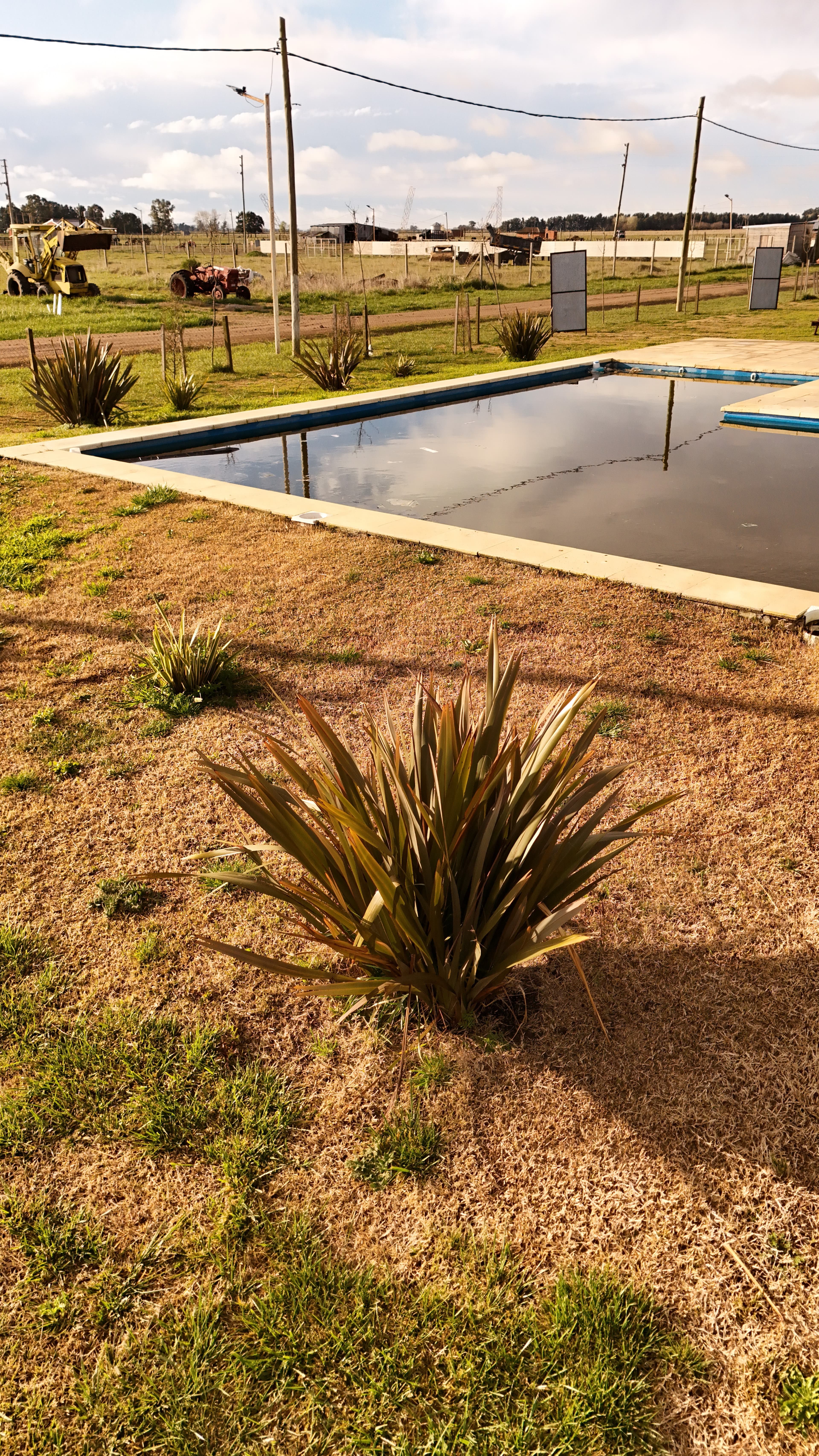 PISCINA ARROYOS DE SAN VICENTE